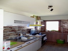 apartament-2-camere-de-inchiriat-in-alba-iulia-zona-cetate-renovat