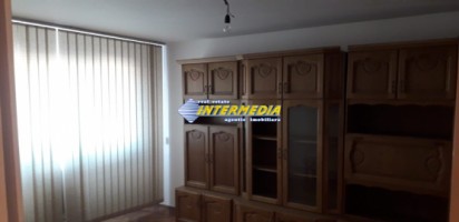 apartament-2-camere-de-vanzare-cetate-etaj-2-3