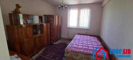 apartament-3-camere-cu-2-garaje-situat-in-sibiu-zona-lazaret-1