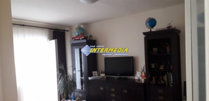 apartament-cu-2-camere-decomandat-de-vanzare-cetate-etaj-2-3