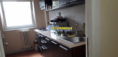 apartament-cu-2-camere-decomandat-de-vanzare-cetate-etaj-2-10