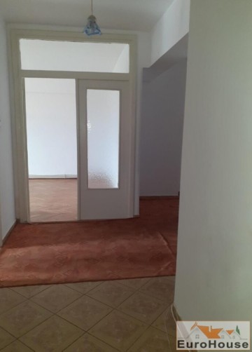 apartament-cu-3-camere-de-inchiriat-in-alba-iulia-4