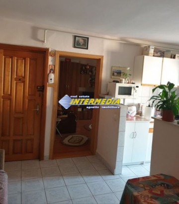 apartament-3-camere-de-vanzare-cetate