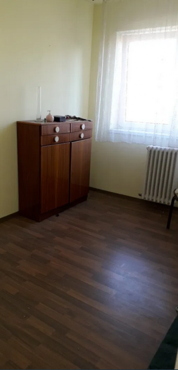 apartament-3-camere-cetate-ultracentral-2