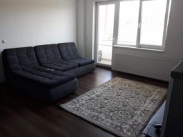 inchiriez-apartament-decomandat-cu-3-camere-2