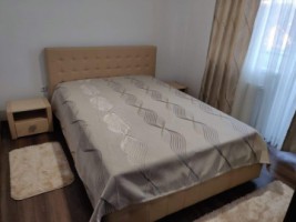 inchiriez-apartament-decomandat-cu-3-camere-3