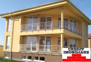 casa-8-camere-4-grupuri-sanitare-ghimbav