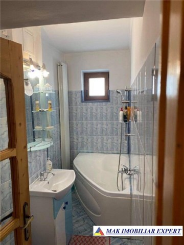 apartament-3-camere-cf2-et-24-campulung-6