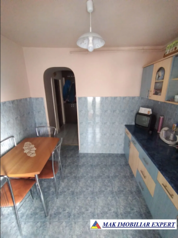 apartament-2-camere-cf-1-et-24-campulung-4