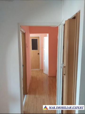 gasca-zurli-apartament-2-camere-cf-1-et-34-campulung-1