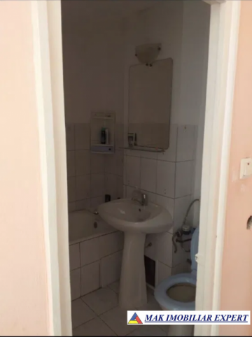gasca-zurli-apartament-2-camere-cf-1-et-34-campulung-4