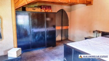 vila-stil-arhitectural-unic-6-camere-teren-802-mp-campulung-13
