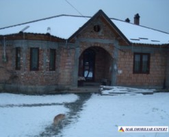 casa-3-camere-teren-1330-mp-bughea-de-sus