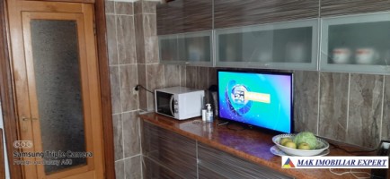 apartament-3-camere-amenajari-unicat-cf-1-et-14-campulung-11