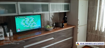 apartament-3-camere-amenajari-unicat-cf-1-et-14-campulung-12