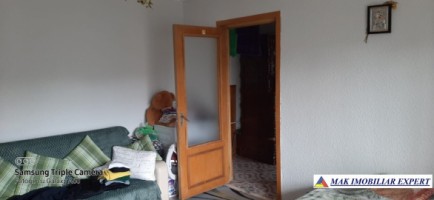 urgent-sub-pretul-pietei-apartament-2-camere-cf-1-34-campulung-5