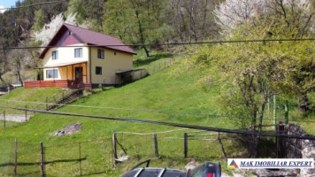 terenuri-intravilan-764-mp-985-mp-si-1749-mp-leresti-arges-potrivite-pentru-constructii-rezidentiale-1