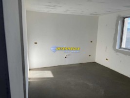 casa-pe-un-nivel-p-semifinisata-de-vanzare-zona-alba-micesti-cu-485-mp-teren-si-utilitati-2