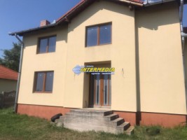 casa-noua-de-vanzare-pe-ciugud