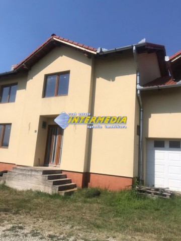 casa-noua-de-vanzare-pe-ciugud-2