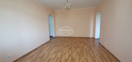 apartament-2-camere-zona-scoala-7-bloc-caramida-izolat-exterior-cu-sarpanta