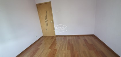 apartament-2-camere-zona-scoala-7-bloc-caramida-izolat-exterior-cu-sarpanta-8