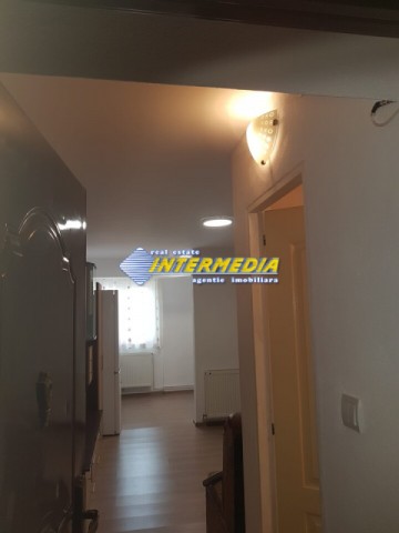 garsoniera-de-vanzare-renovata-in-cetate-alba-iulia-mobilata-1