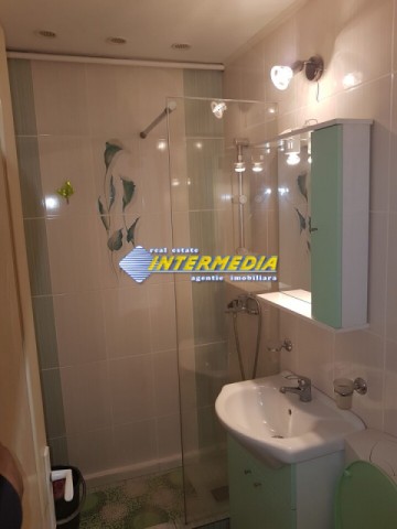 garsoniera-de-vanzare-renovata-in-cetate-alba-iulia-mobilata-3