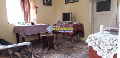 casa-de-vanzare-in-partos-cu-506-mp-teren-1