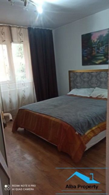 apartament-cu-3-camere-decomandat-cetate-etaj-01-1