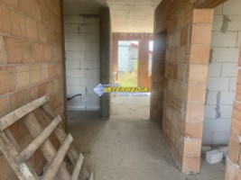 casa-noua-la-rosu-de-vanzare-in-alba-iulia-zona-alba-micesti-cu-3-camere-6