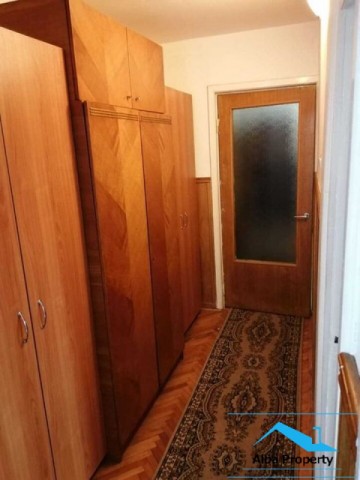 apartament-3-camere-decomandat-zona-cetate-etaj-02-5