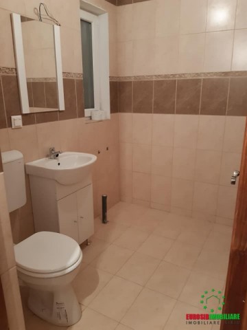 spatiu-comercial-50-mp-de-inchiriat-in-sibiu-zona-calea-cisnadiei-7