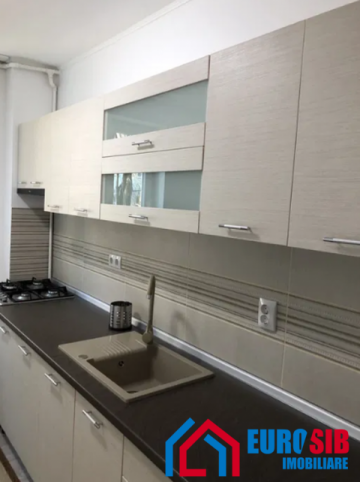 apartament-cu-3-camere-de-inchiriat-zona-nicolae-iorga-1