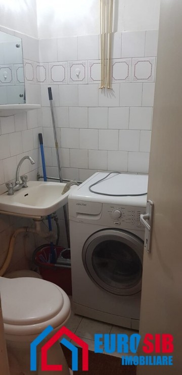 apartament-cu-3-camere-de-inchiriat-in-sibiu-zona-calea-dumbravii-11