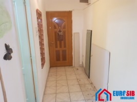 apartament-2-camere-semidecomandat-zona-ciresica-5