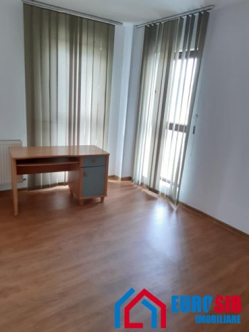 apartament-3-camere-de-inchiriat-in-sibiu-zona-dedeman