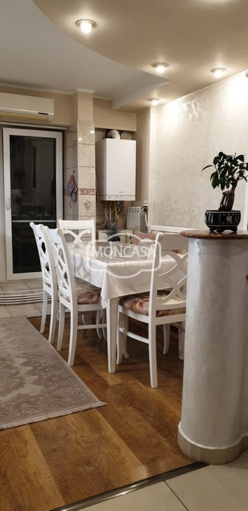 apartament-2-camere-ultracentral-etaj-1-renovat-s-54-mp-6