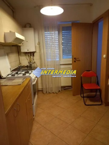 apartament-cu-2-camere-zona-cetate-etaj-2-3