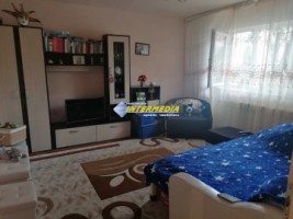 apartament-2-camere-decomandat-finisat-si-mobilat-de-vanzare-cetate-1