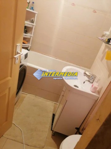 apartament-2-camere-decomandat-finisat-si-mobilat-de-vanzare-cetate-6