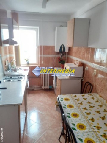apartament-2-camere-mobilat-si-utilat-de-inchiriat-cetate-5