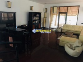 casa-dpe-de-inchiriat-in-alba-iulia-zona-cetate-350-mp-si-teren-600-mp-24