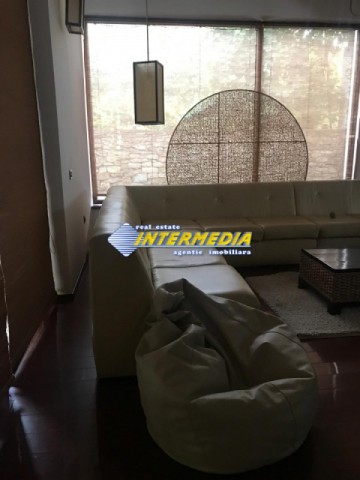casa-dpe-de-inchiriat-in-alba-iulia-zona-cetate-350-mp-si-teren-600-mp-37
