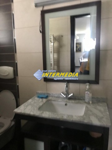 casa-dpe-de-inchiriat-in-alba-iulia-zona-cetate-350-mp-si-teren-600-mp-3