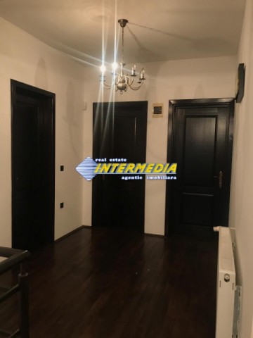 casa-dpe-de-inchiriat-in-alba-iulia-zona-cetate-350-mp-si-teren-600-mp-50