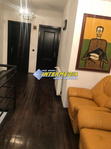 casa-dpe-de-inchiriat-in-alba-iulia-zona-cetate-350-mp-si-teren-600-mp-51
