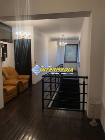 casa-dpe-de-inchiriat-in-alba-iulia-zona-cetate-350-mp-si-teren-600-mp-69