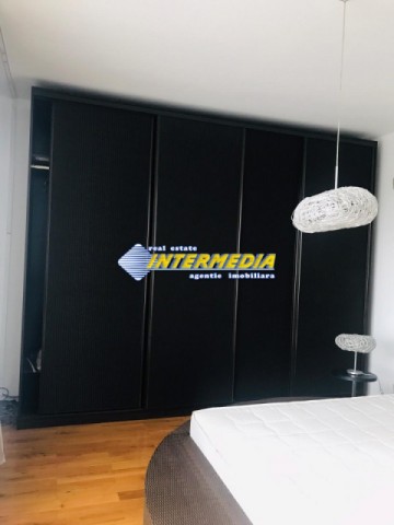 casa-dpe-de-inchiriat-in-alba-iulia-zona-cetate-350-mp-si-teren-600-mp-78