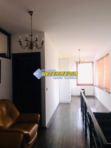 casa-dpe-de-inchiriat-in-alba-iulia-zona-cetate-350-mp-si-teren-600-mp-83
